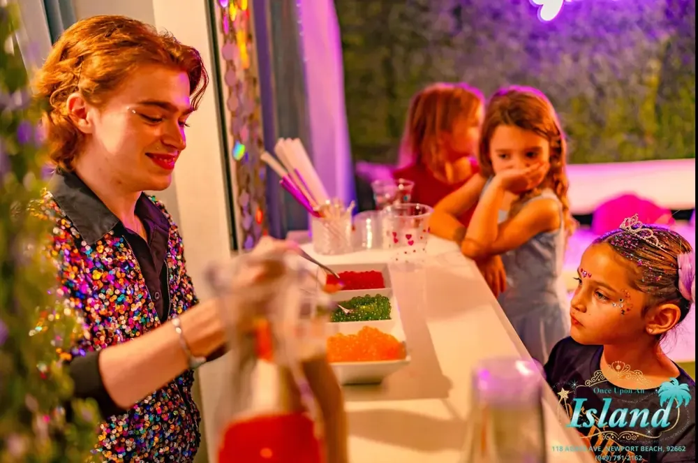 Mocktail bar service at the K-Pop Karaoke Party