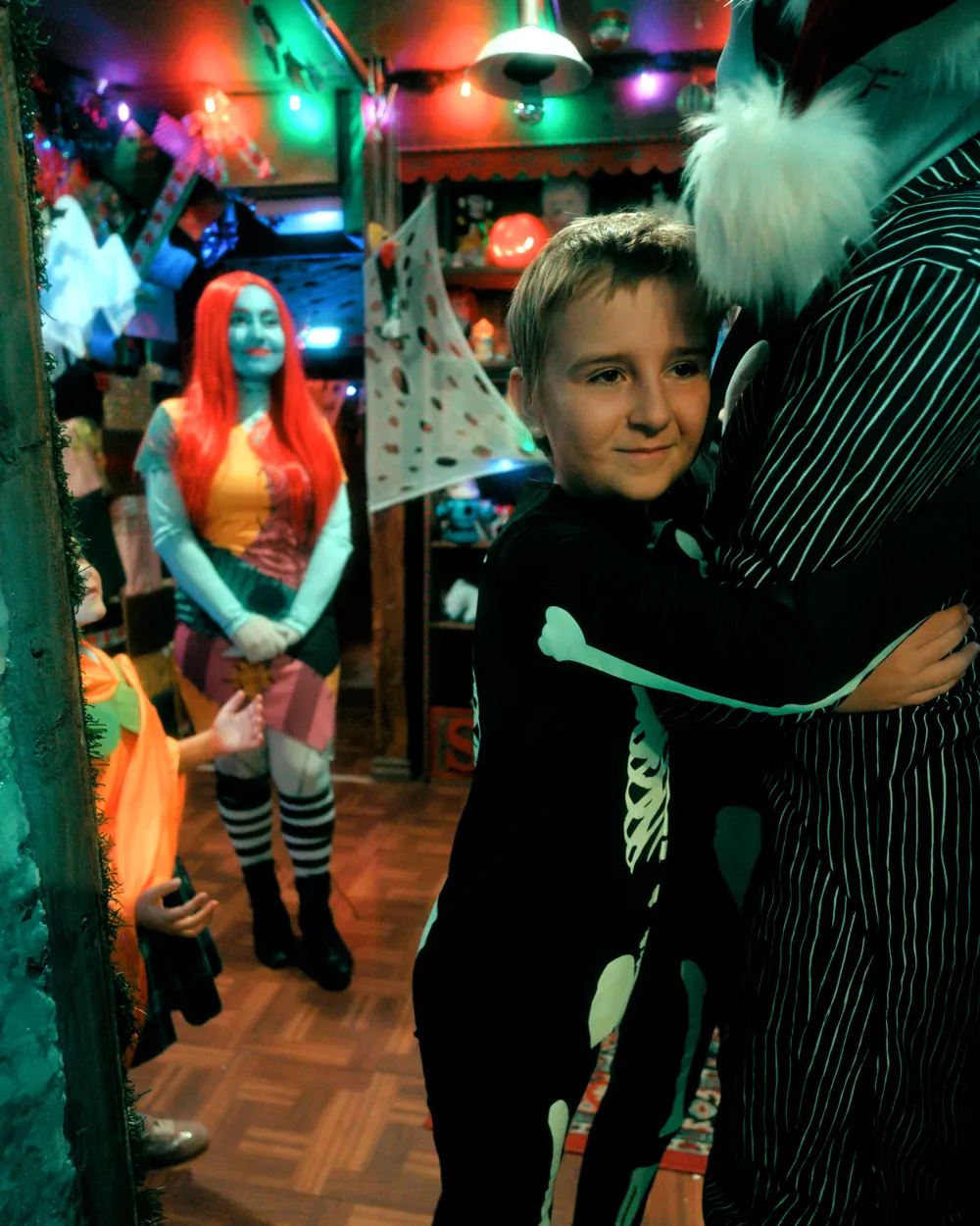 Sally in her laboratory at Halloween at the North Pole, photo 8