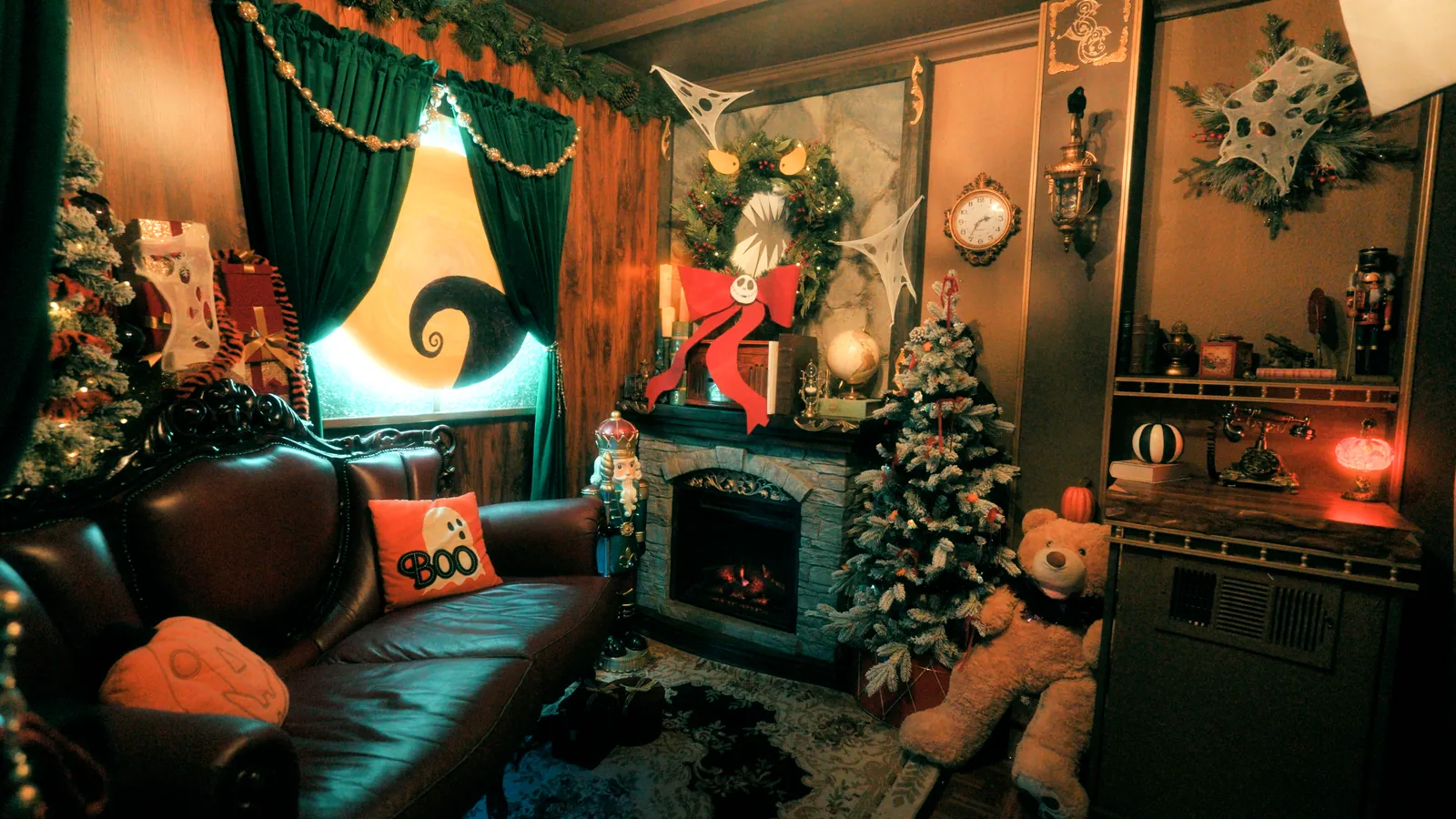 Inside Once Upon a Nightmare Before Christmas at Once Upon a Christmas, photo 4